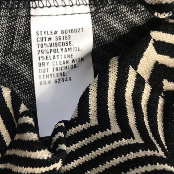 NICOLE MILLER Atelier Chevron Cream & Black Knit A-Line Skater Dress Petite - Picture 14 of 15